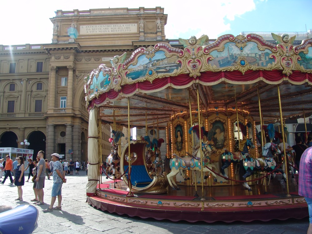 Carousel in Piazza della Repubblica.